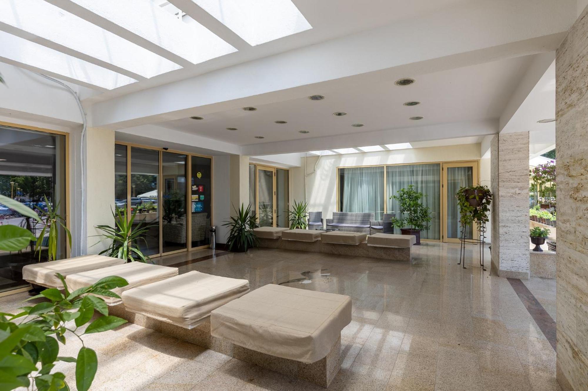 Hotel Condor Mamaia Exterior foto
