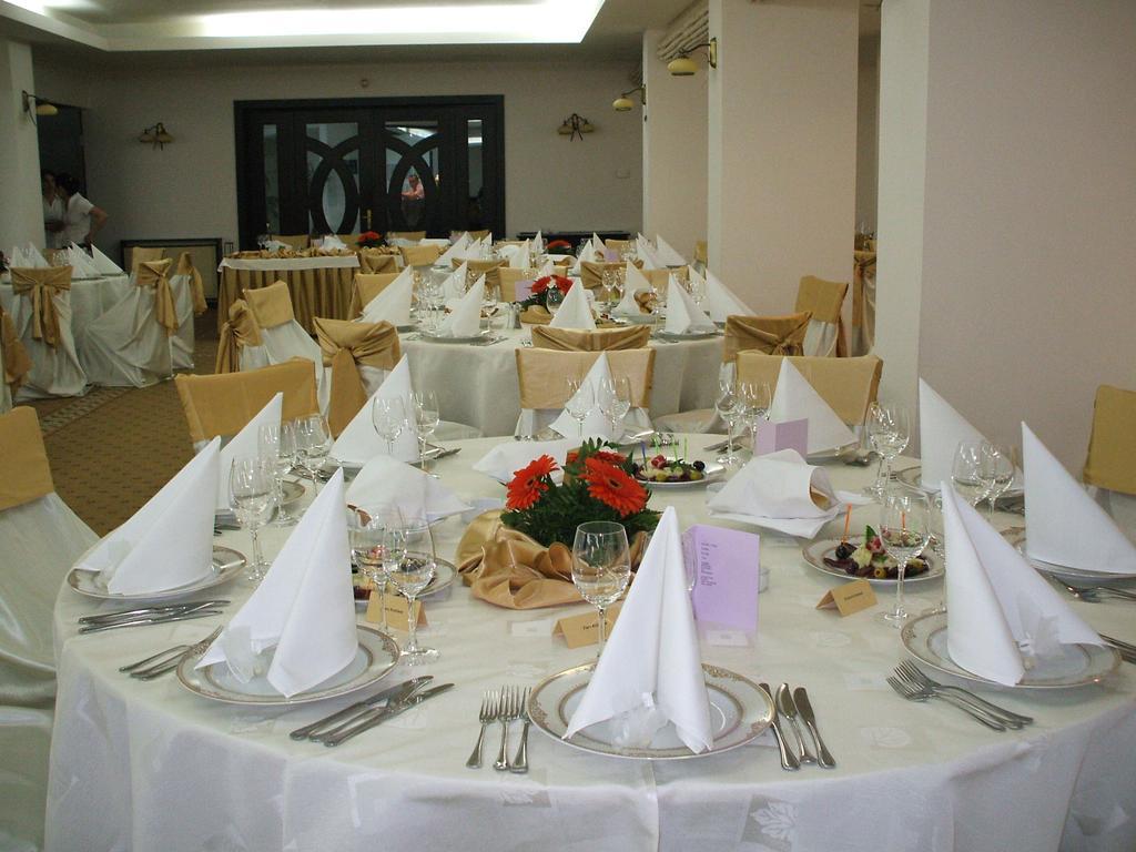 Hotel Condor Mamaia Exterior foto